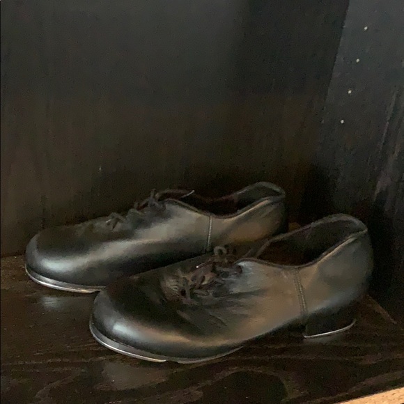 Cape zoo tap shoes size 7 - Picture 2 of 3